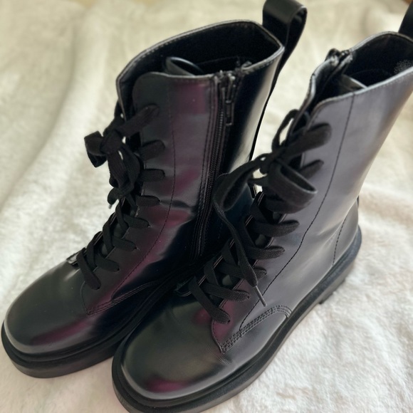 H&M Combat Boots black size 7 excellent condition - Picture 1 of 14
